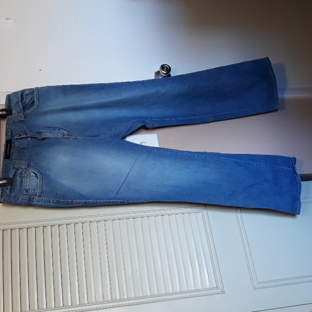 Super cute jeans